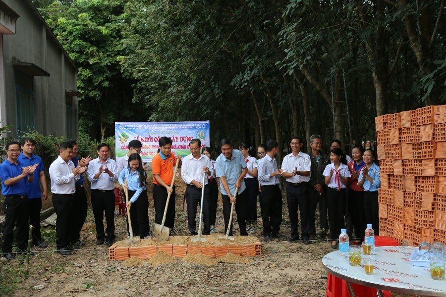 KHỞI CÔNG XÂY TẶNG NHÀ CHO ĐỘI VIÊN HỌC TẬP GIỎI – RÈN LUYỆN TỐT