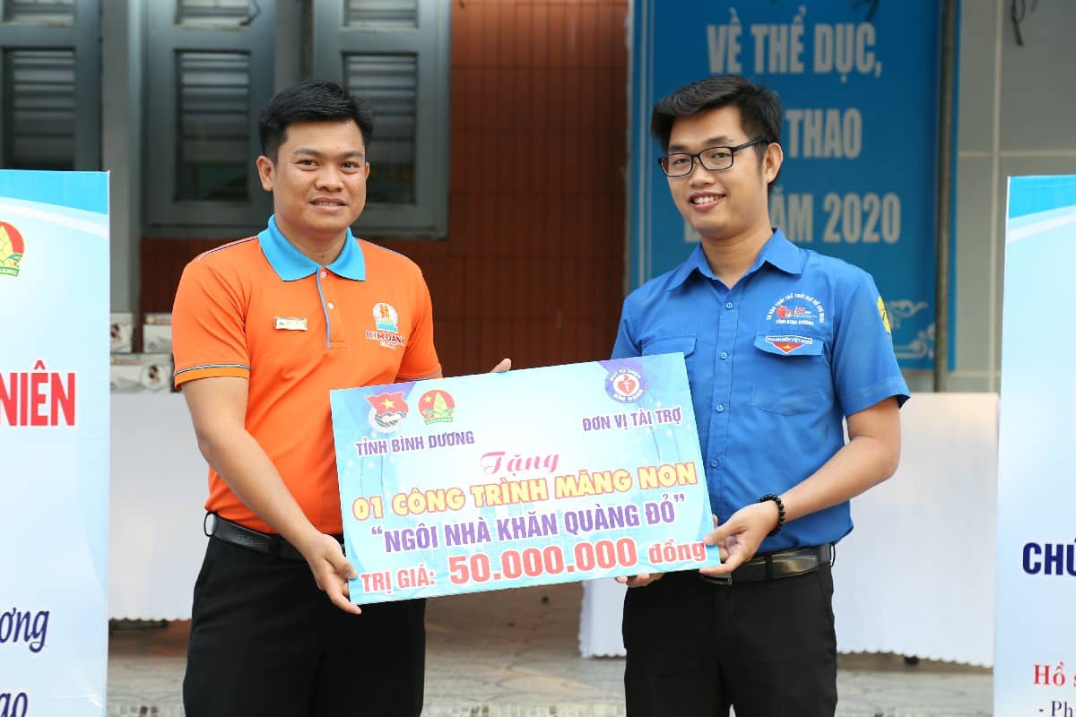 ĐỒNG HÀNH CÙNG TUỔI TRẺ BÌNH DƯƠNG TRONG CÁC HOẠT ĐỘNG VÌ CỘNG ĐỒNG