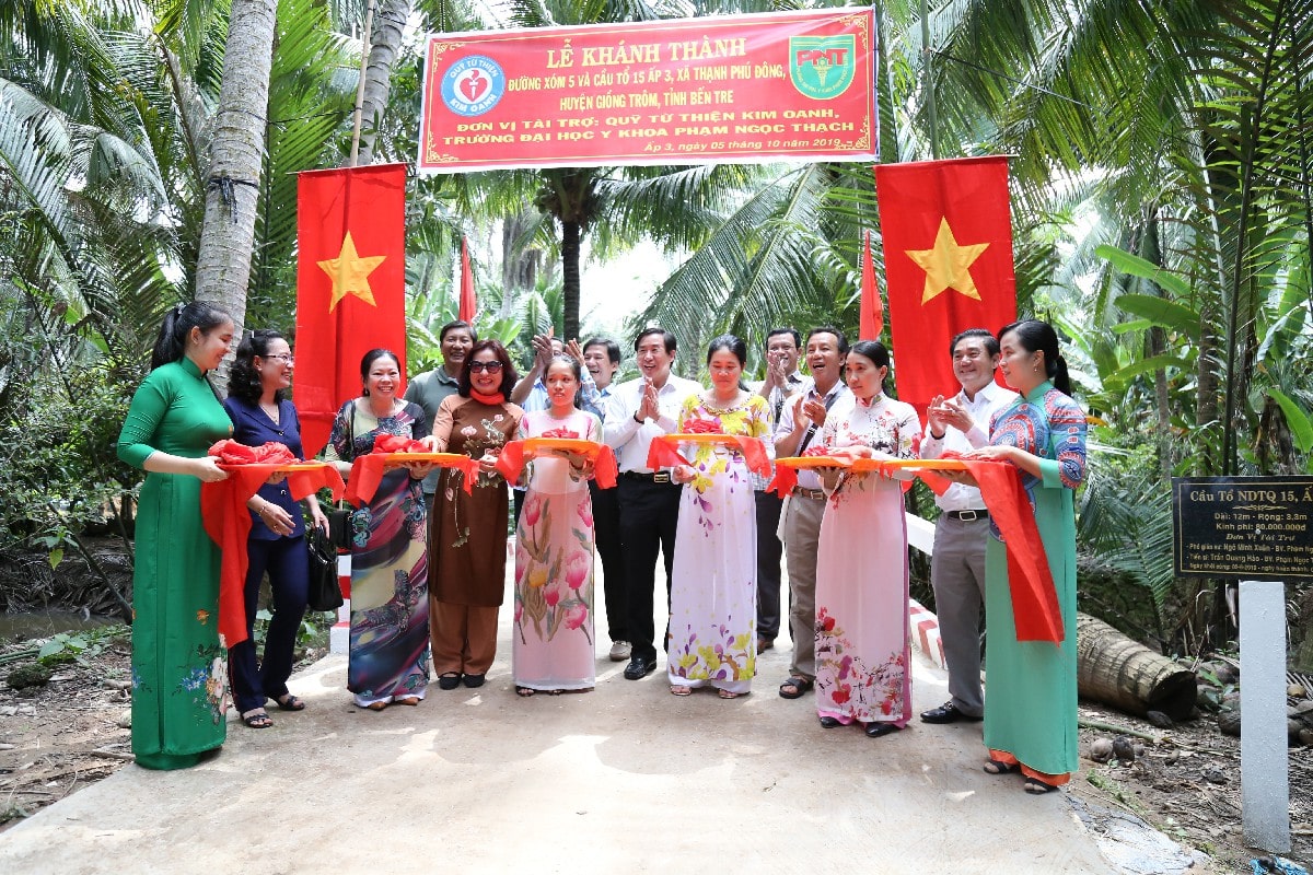 NHỮNG CÔNG TRÌNH TẠO ĐÀ PHÁT TRIỂN KINH TẾ, GIÚP DÂN THOÁT NGHÈO