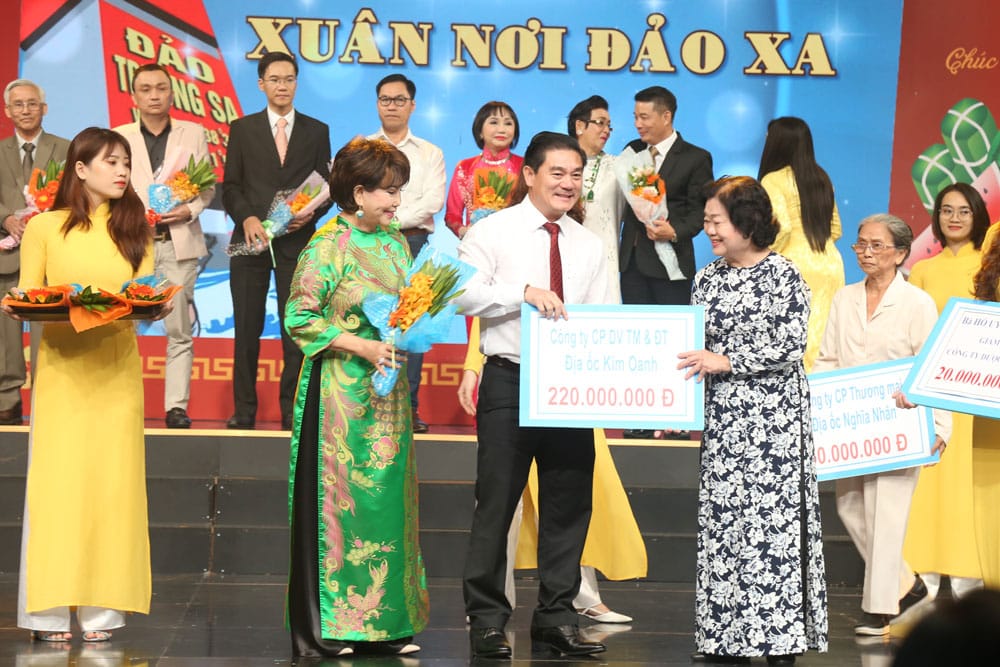 HỖ TRỢ 220 TRIỆU ĐỒNG CHO CHƯƠNG TRÌNH XUÂN NƠI ĐẢO XA LẦN V – 2019