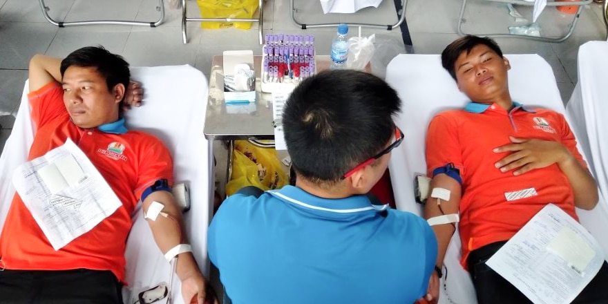 CBNV CHI NHÁNH THÀNH PHỐ MỚI HÁO HỨC SẺ CHIA NHỮNG GIỌT MÁU NÓNG CỨU CHỮA NGƯỜI BỆNH