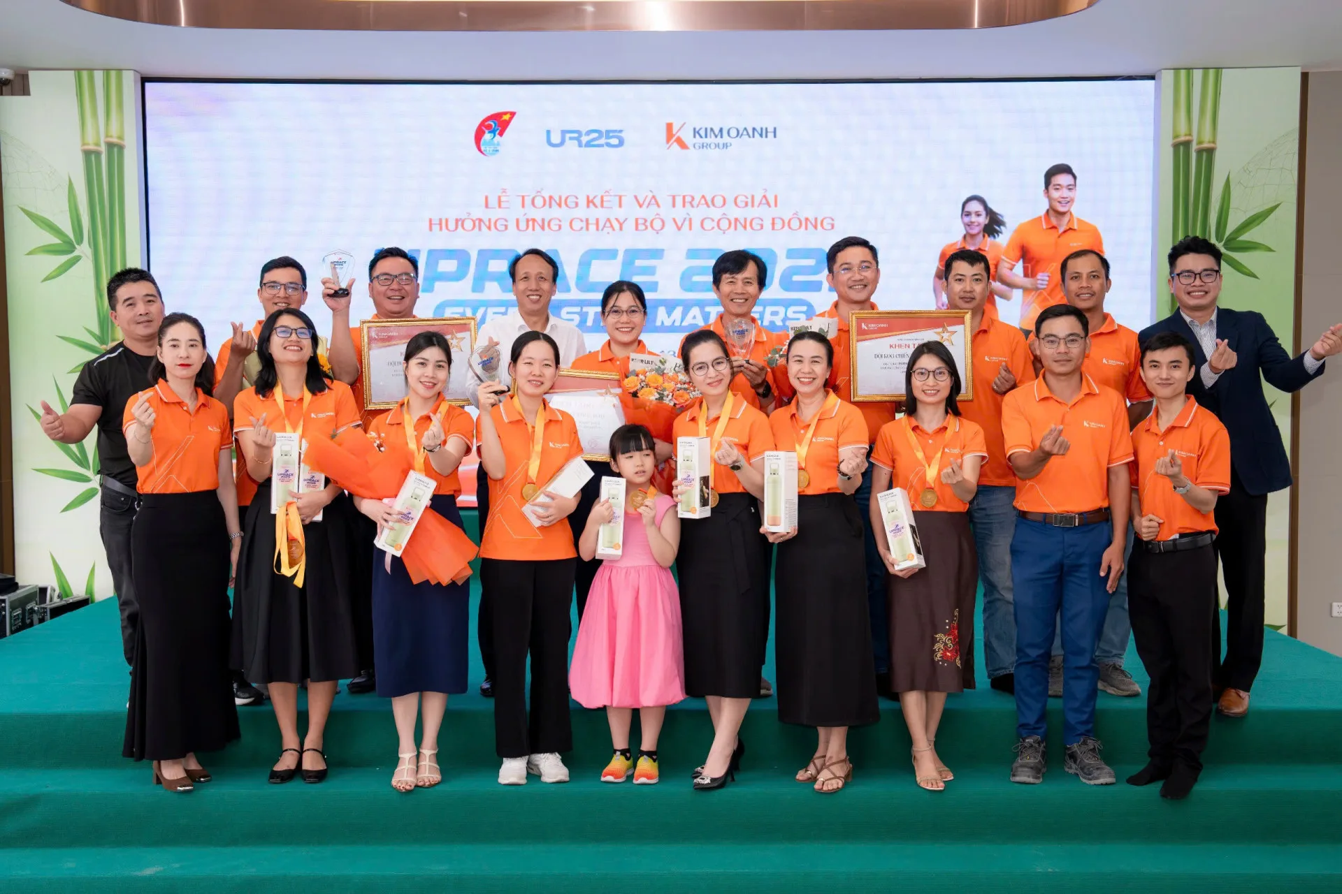 Gần 800 cán bộ, nhân viên Kim Oanh Group chạy bộ vì trẻ em vùng biên cương, miền núi và hải đảo